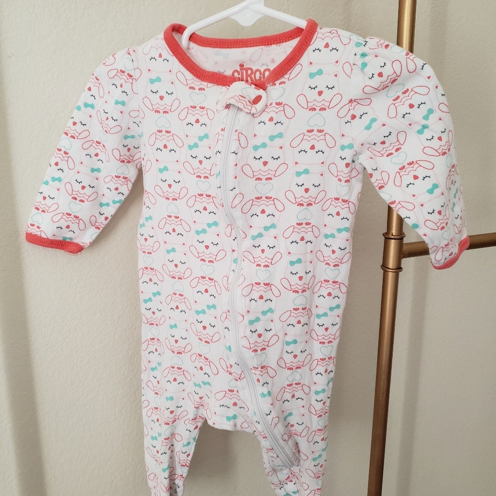 3/$20 Circo Owl Footed Sleeper 3M